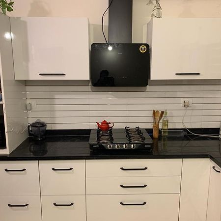 בהופאל Furnished Villa Near Airport, Away From City מראה חיצוני תמונה